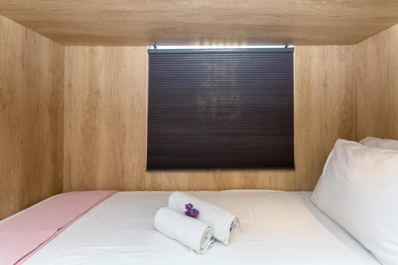 Kapslový hotel Loc Hospitality Urban Den *