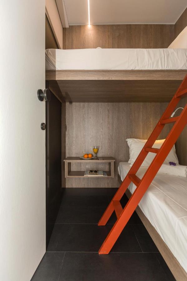 Hotel cápsula Loc Hospitality Urban Den