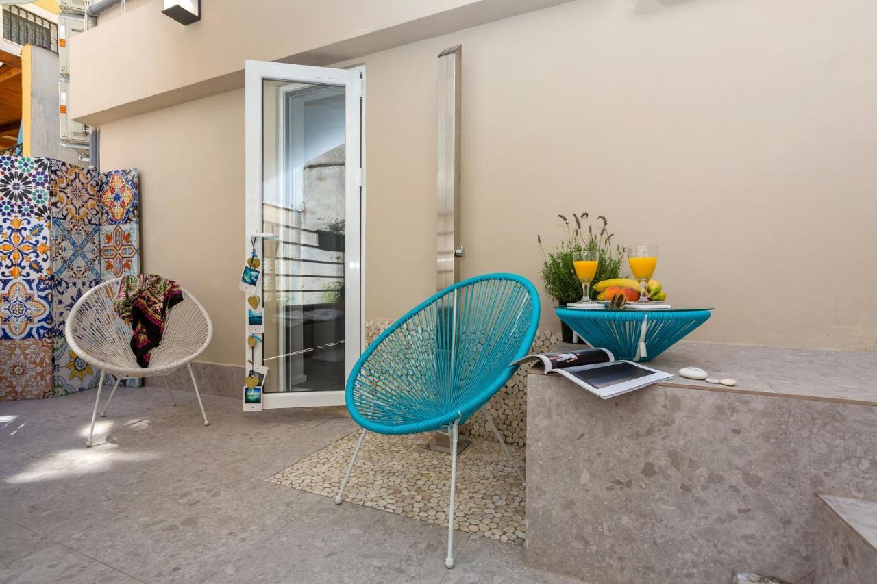 Loc Hospitality Urban Den Hotel kapsułowy Corfu (city)