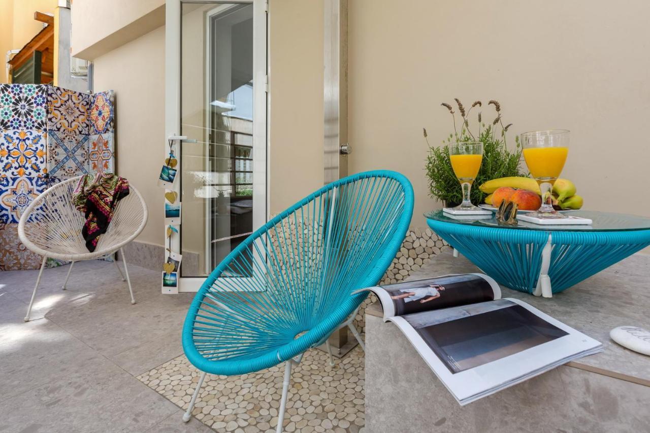 Loc Hospitality Urban Den Hotel kapsułowy Corfu (city)