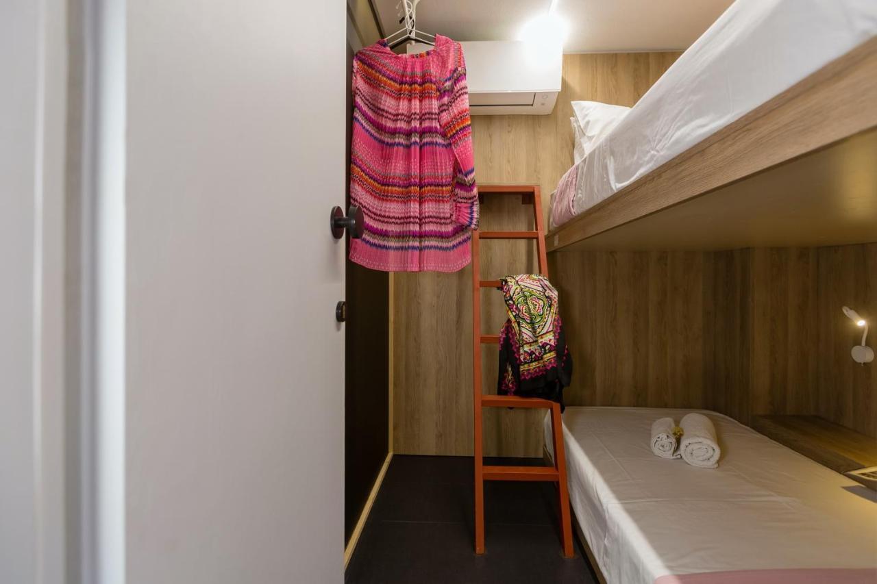 Loc Hospitality Urban Den Hotel kapsułowy